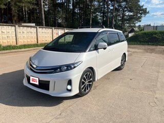 2013 Toyota Estima III Рестайлинг 2, белый, 1900000 рублей, вид 3