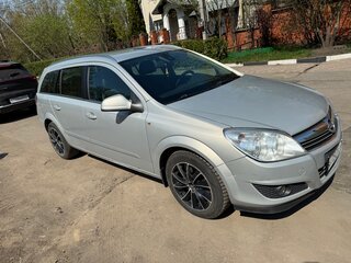 2010 Opel Astra H Рестайлинг, бежевый, 520000 рублей, вид 2