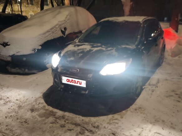 2013 Ford Focus III, синий, 700000 рублей - вид 4