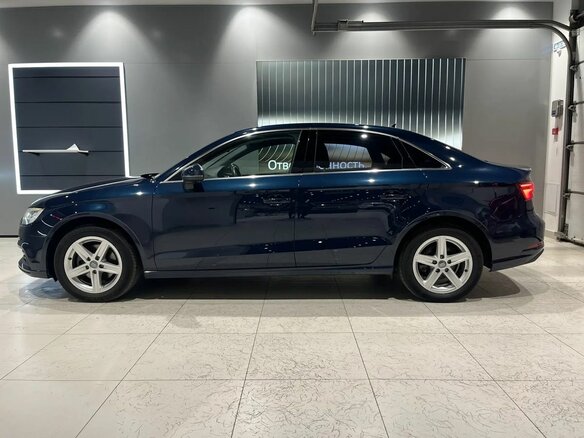2020 Audi A3 III (8V) Рестайлинг, синий - вид 2