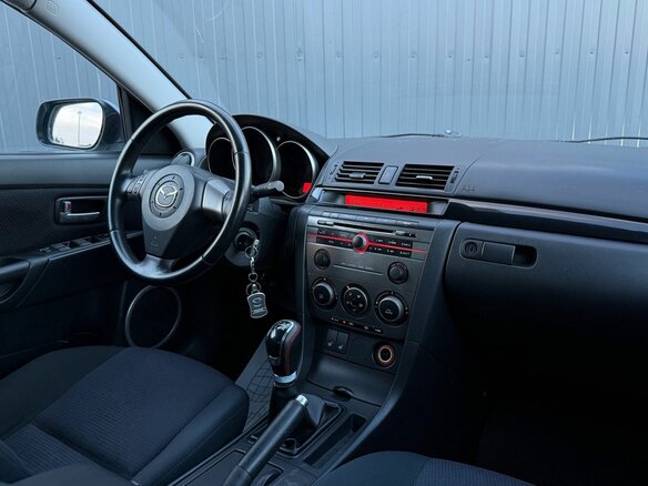 2006 Mazda 3 I (BK) Рестайлинг, серебристый, 540000 рублей - вид 14