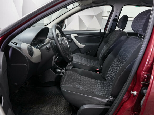 2012 Renault Sandero I, красный - вид 8