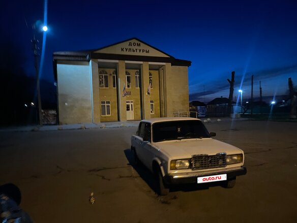 2007 Lada (ВАЗ) 2107, белый, 130000 рублей - вид 4