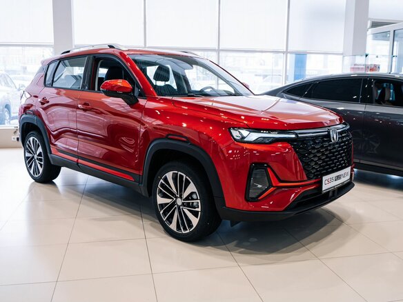 2025 Changan CS35 Plus I Рестайлинг, красный - вид 2