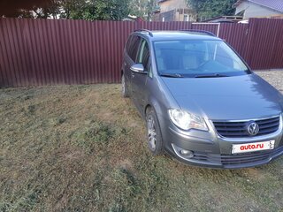 2009 Volkswagen Touran Cross I Рестайлинг, серый, 798000 рублей, вид 3