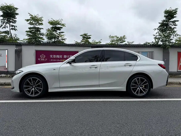 2022 BMW 3 серии 320i VII (G2x) Рестайлинг, белый, 2900003 рублей - вид 6