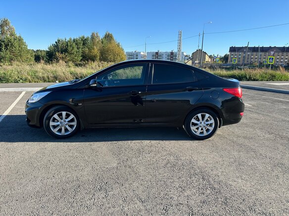 2013 Hyundai Solaris I, чёрный, 1299999 рублей - вид 7