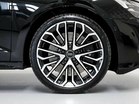 2026 Audi S3 IV (8Y) Рестайлинг, чёрный, 5410000 рублей - вид 7