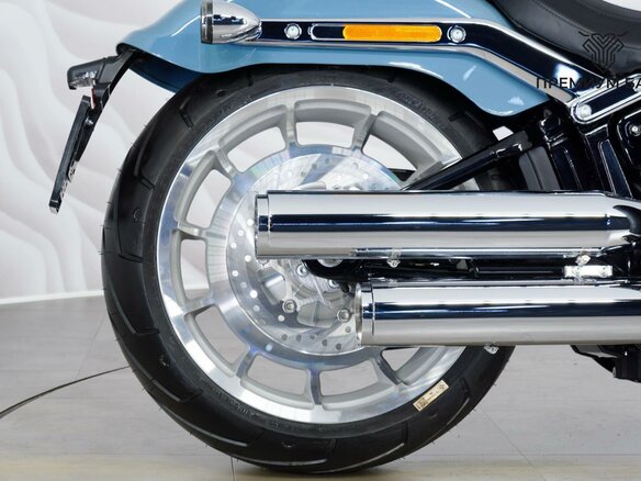 2024 Harley-Davidson Fat Boy, синий, 2727000 рублей - вид 8