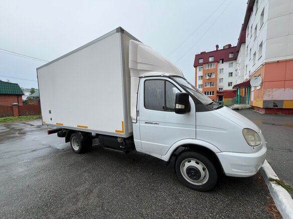 2005 ГАЗ ГАЗель (3302), белый, 1100000 рублей