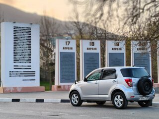 2008 Toyota Rush I, серебристый, 950000 рублей, вид 2