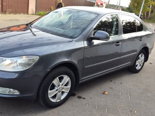 2012 Skoda Octavia II (A5) Рестайлинг, серый, 870000 рублей, вид 5