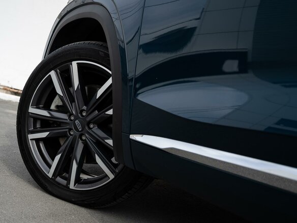 2023 Geely Monjaro I, зелёный - вид 13