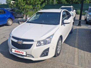 2014 Chevrolet Cruze I Рестайлинг, белый, 700000 рублей, вид 1