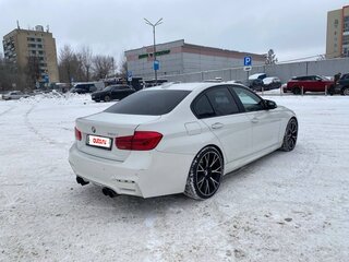 2017 BMW 3 серии 320i VI (F3x) Рестайлинг, белый, 1825000 рублей, вид 4