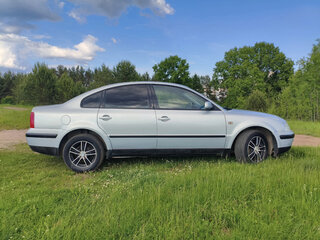 1998 Volkswagen Passat B5, серебристый, 365000 рублей, вид 2