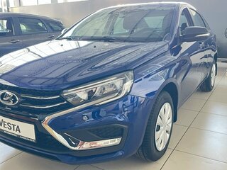 2026 Lada (ВАЗ) Vesta I Рестайлинг (NG), синий, 1651000 рублей, вид 3