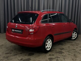 2011 Skoda Fabia II Рестайлинг, красный, 649999 рублей, вид 3