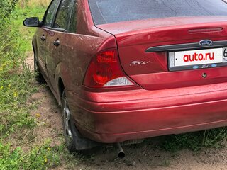 2001 Ford Focus I (North America), красный, 145000 рублей, вид 3