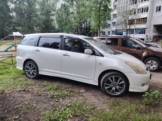2007 Toyota Wish I Рестайлинг, белый, 750000 рублей, вид 4