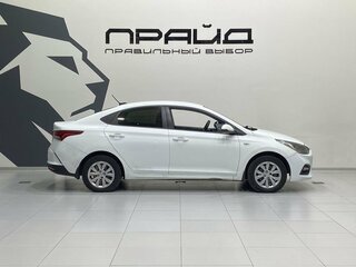 2018 Hyundai Solaris II, белый, 1109900 рублей, вид 4