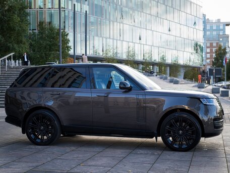 2024 Land Rover Range Rover P530 MHEV V, серый, 21300000 рублей, вид 5
