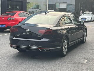 2026 Volkswagen Magotan B8 Рестайлинг, чёрный, 2607700 рублей, вид 4