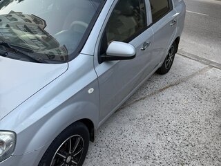 2006 Chevrolet Aveo I, серебристый, 350000 рублей, вид 2