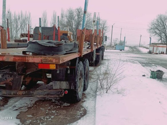 2006 КамАЗ 44108, серебристый, 2300000 рублей - вид 3