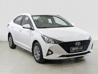 2022 Hyundai Solaris II Рестайлинг, белый, 1455000 рублей, вид 3