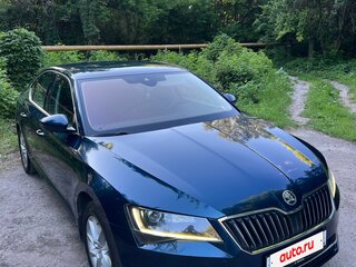 2017 Skoda Superb III, синий, 1700000 рублей, вид 3