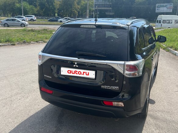 2013 Mitsubishi Outlander III, чёрный - вид 5