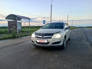 2008 Opel Astra H Рестайлинг, серебристый, 350000 рублей, вид 1