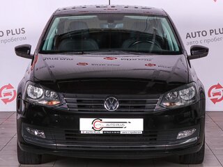 2017 Volkswagen Polo V Рестайлинг, чёрный, 930000 рублей, вид 3