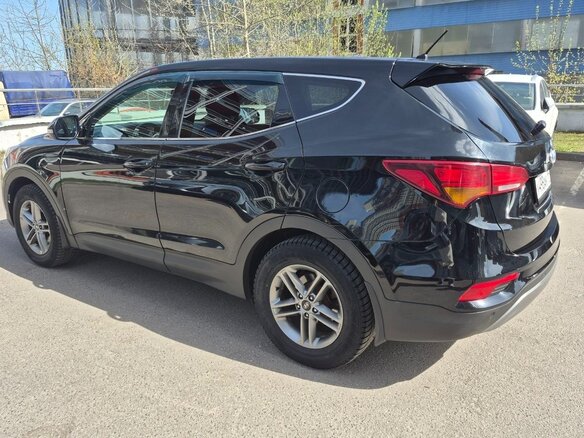 2017 Hyundai Santa Fe III Рестайлинг, чёрный, 2050000 рублей - вид 6