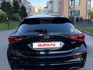 2017 Infiniti Q30, чёрный, 1900000 рублей, вид 4