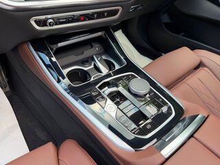 2026 BMW X5 40d IV (G05/G18) Рестайлинг, зелёный, 15500000 рублей, вид 3