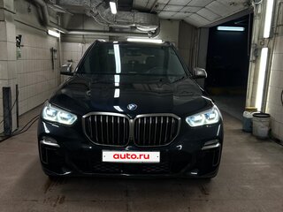 2020 BMW X5 M50d IV (G05/G18), чёрный, 6000000 рублей, вид 3