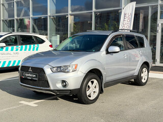 2012 Mitsubishi Outlander II Рестайлинг, серебристый, 1045000 рублей, вид 2