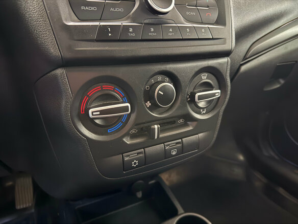 2021 Lada (ВАЗ) Granta I Рестайлинг, серебристый, 695000 рублей - вид 10
