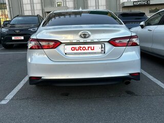 2021 Toyota Camry VIII (XV70) Рестайлинг, белый, 2350000 рублей, вид 4