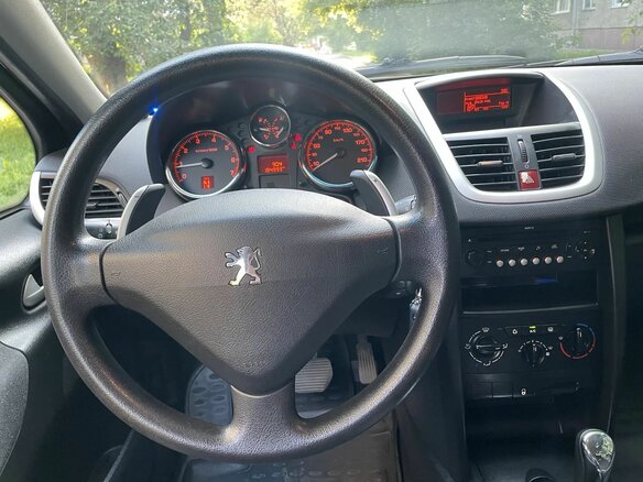 2008 Peugeot 207 I, чёрный, 329000 рублей - вид 7