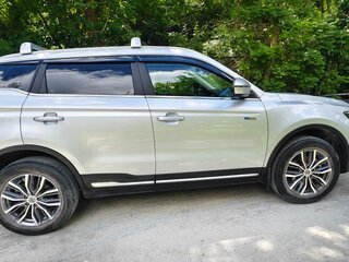 2022 Geely Atlas Pro, серебристый, 2400000 рублей, вид 2
