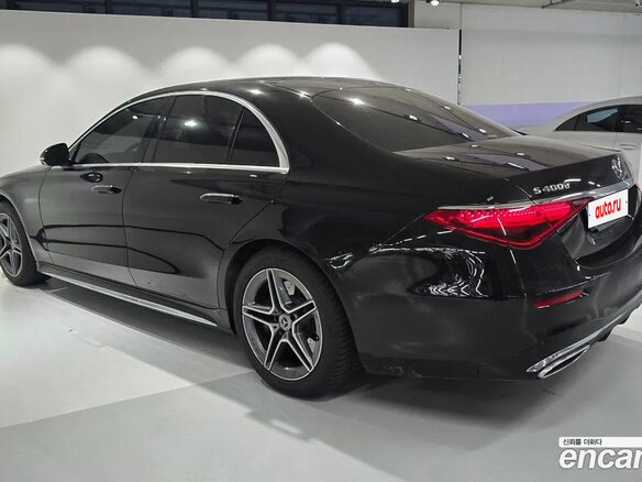 2023 Mercedes-Benz S-Класс 400 d 4MATIC VII (W223), чёрный, 9100000 рублей - вид 4