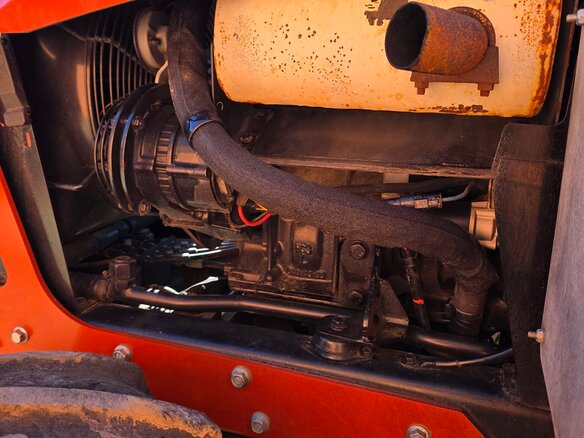 2012 DitchWitch Траншеекопатель, красный, 2300000 рублей - вид 11