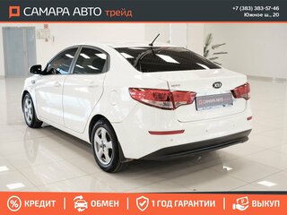 2016 Kia Rio III Рестайлинг, белый, 618000 рублей, вид 4