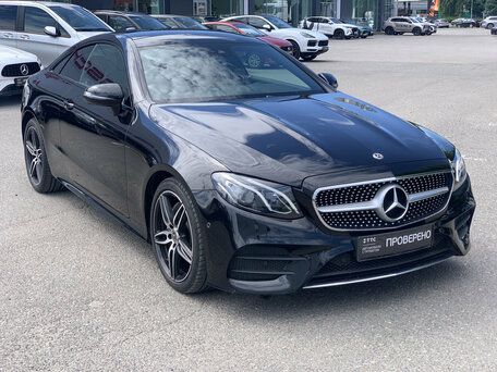 2019 Mercedes-Benz E-Класс 200 V (W213, S213, C238), чёрный, 4750000 рублей, вид 3