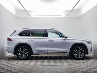 2023 Geely Monjaro (Xingyue L) I, белый, 2990000 рублей, вид 4