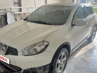 2013 Nissan Qashqai I Рестайлинг, белый, 1150000 рублей, вид 2