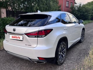 2021 Lexus RX 300 IV Рестайлинг, белый, 4500000 рублей, вид 4